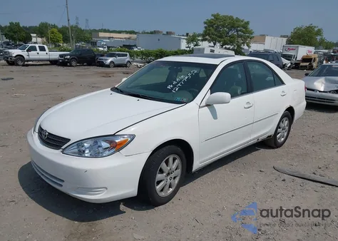 2002 Toyota Camry Xle V6 z USA, uszkodzony, nr VIN 4T1BF30K22U007310